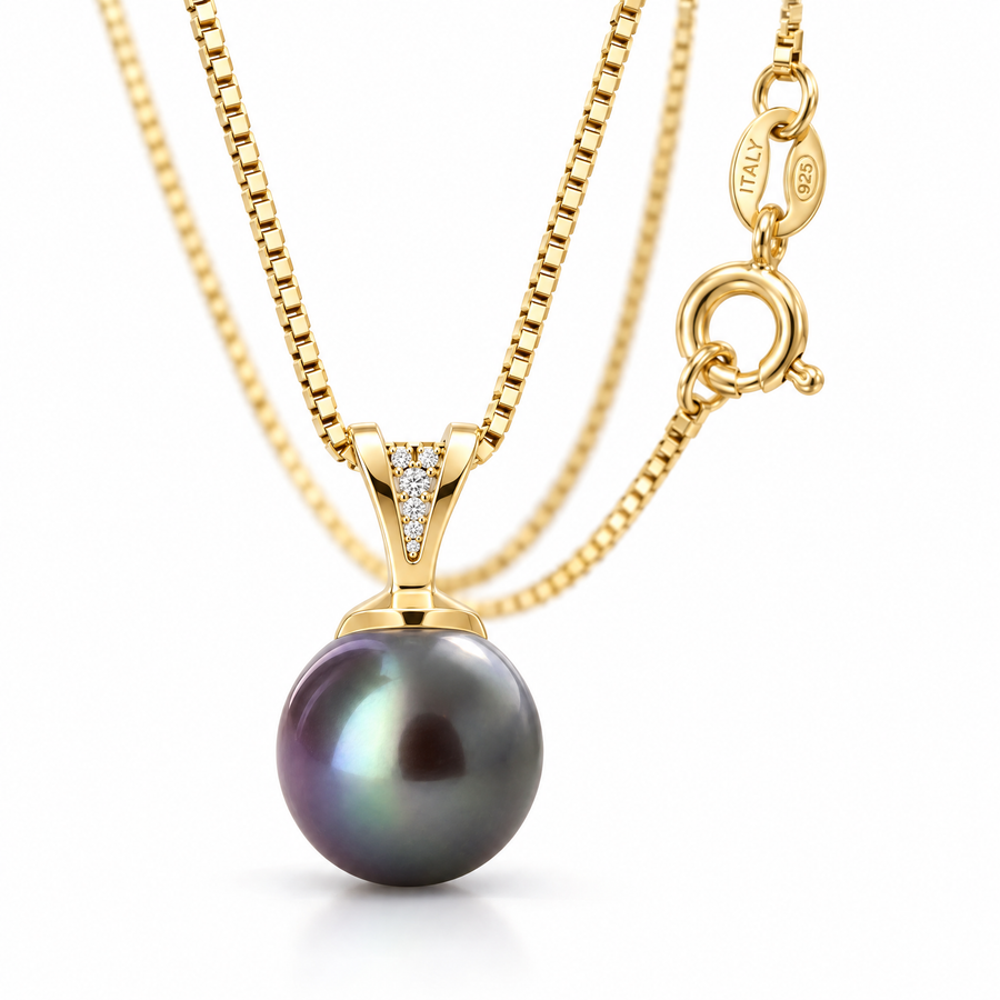 Yellow Gold Cassandra freshwater pearl necklace, shown with chain and clasp detail.