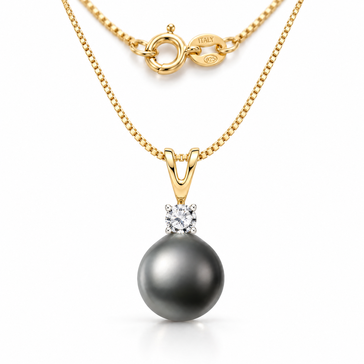 Yellow Gold Alma freshwater pearl necklace, shown with chain and clasp detail.