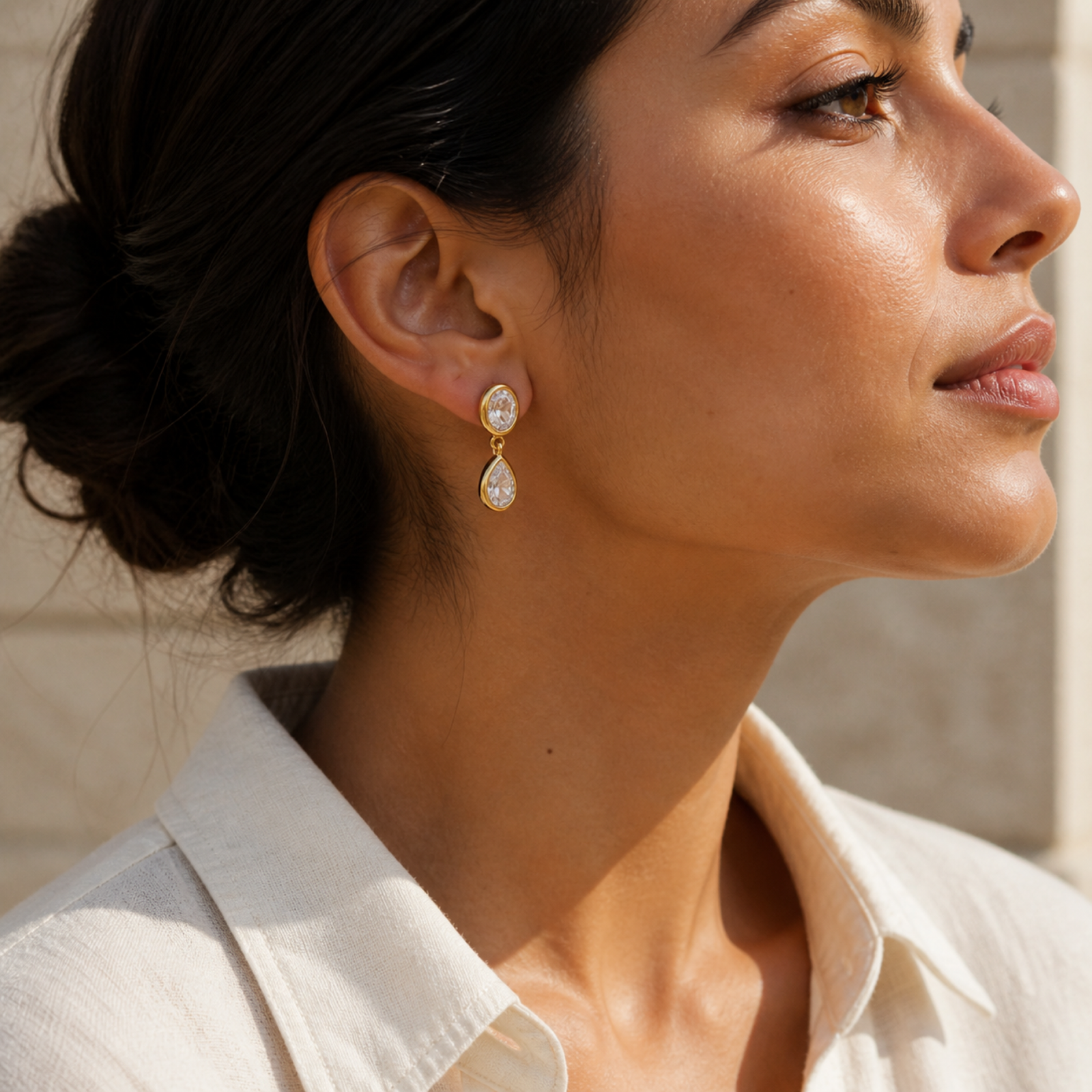 Yellow Gold — Goccia Bianca Sapphire Drop Earrings — view 4