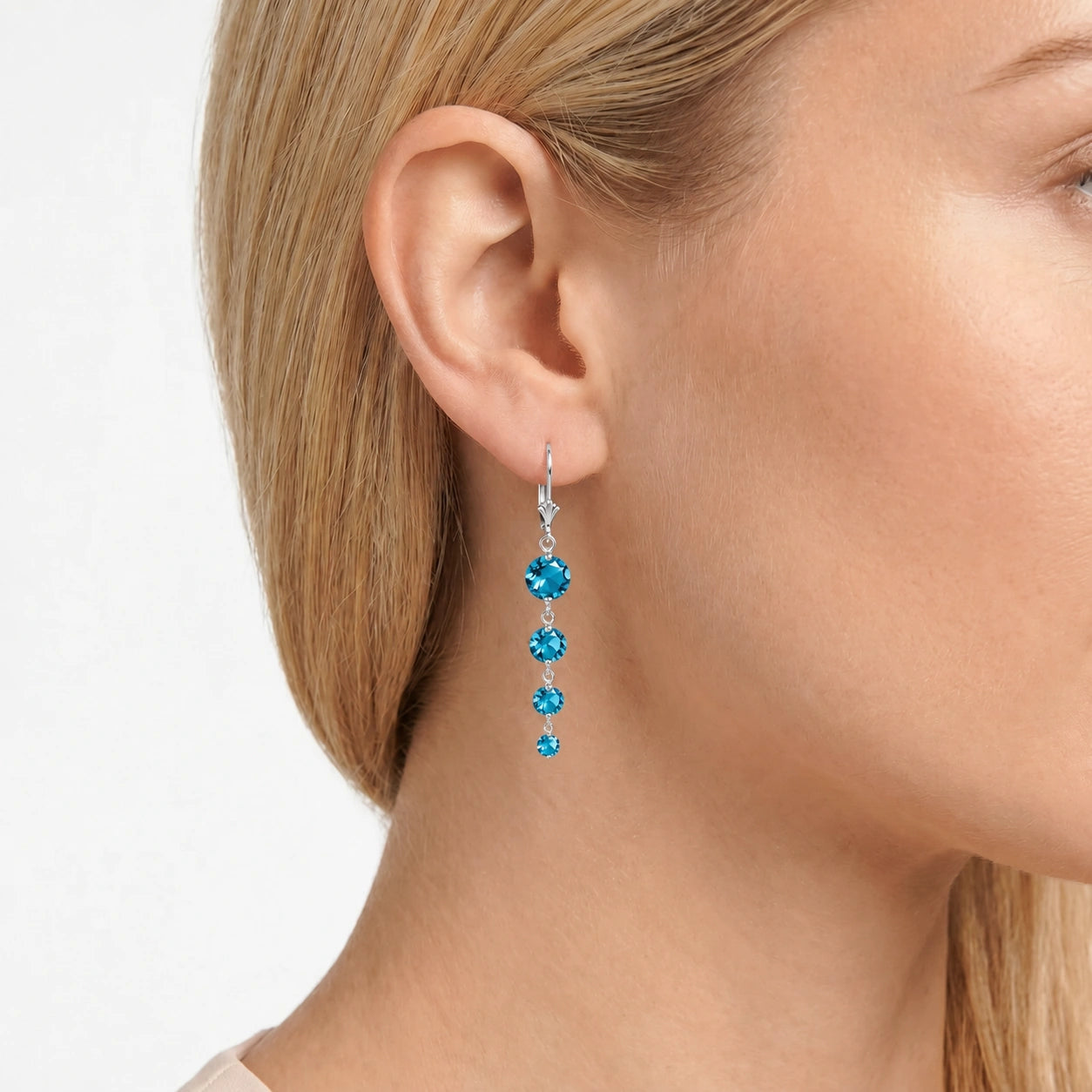 White Gold Blue Topaz — Mariadelfina