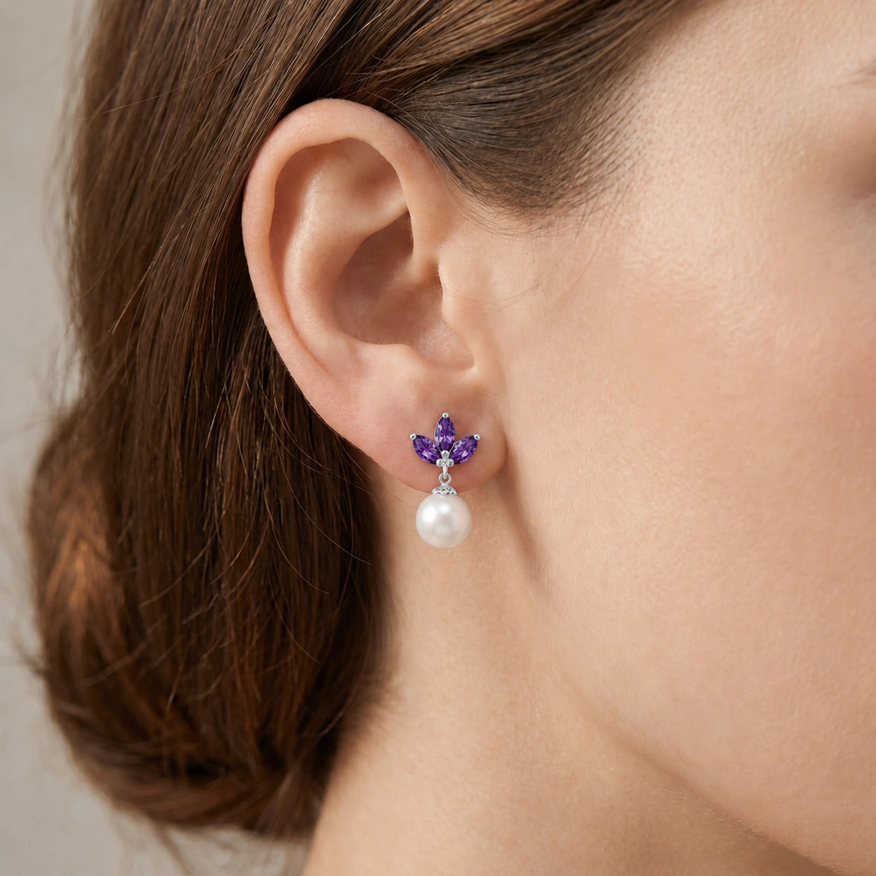 White Gold Earrings Amethyst 10K — Adelina
