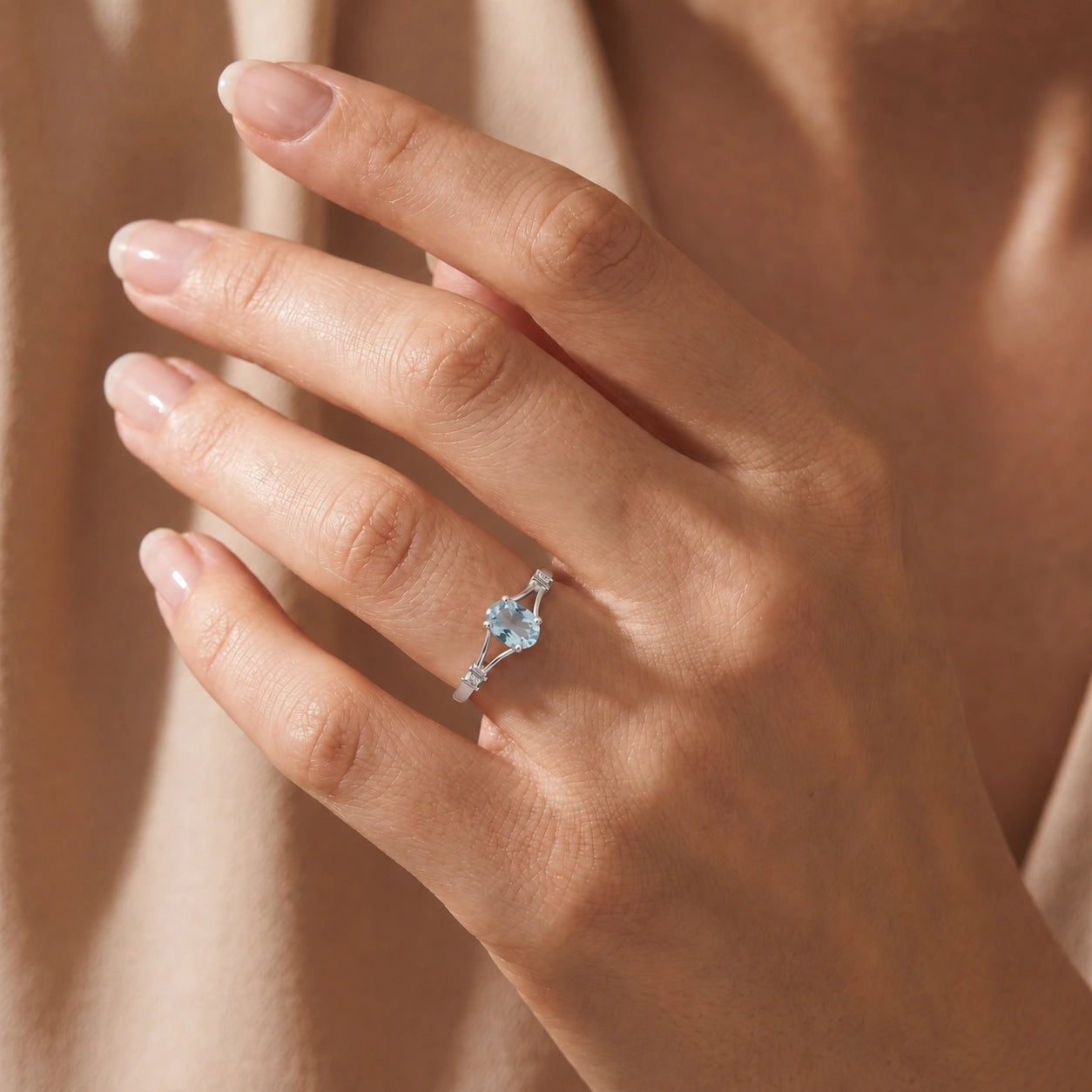 White Gold Diamond & Blue Topaz — Gabriella