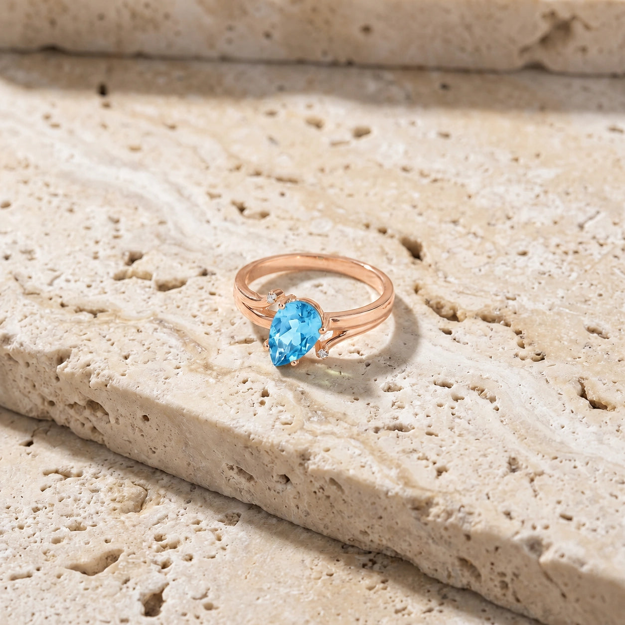 Rose Gold Diamond & Blue Topaz — Zita