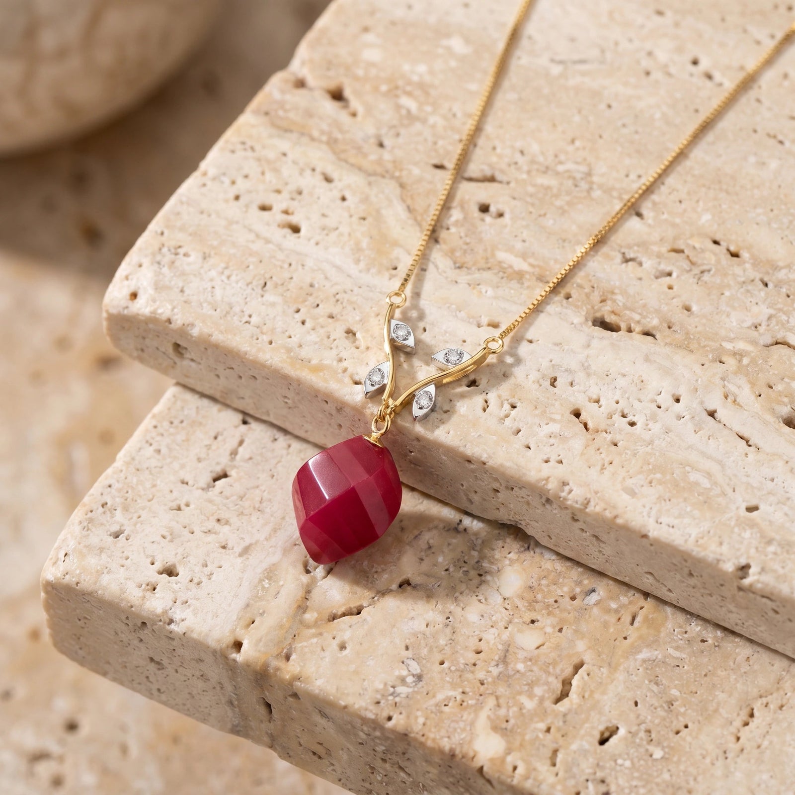 Yellow Gold Diamond & Ruby — Alcina