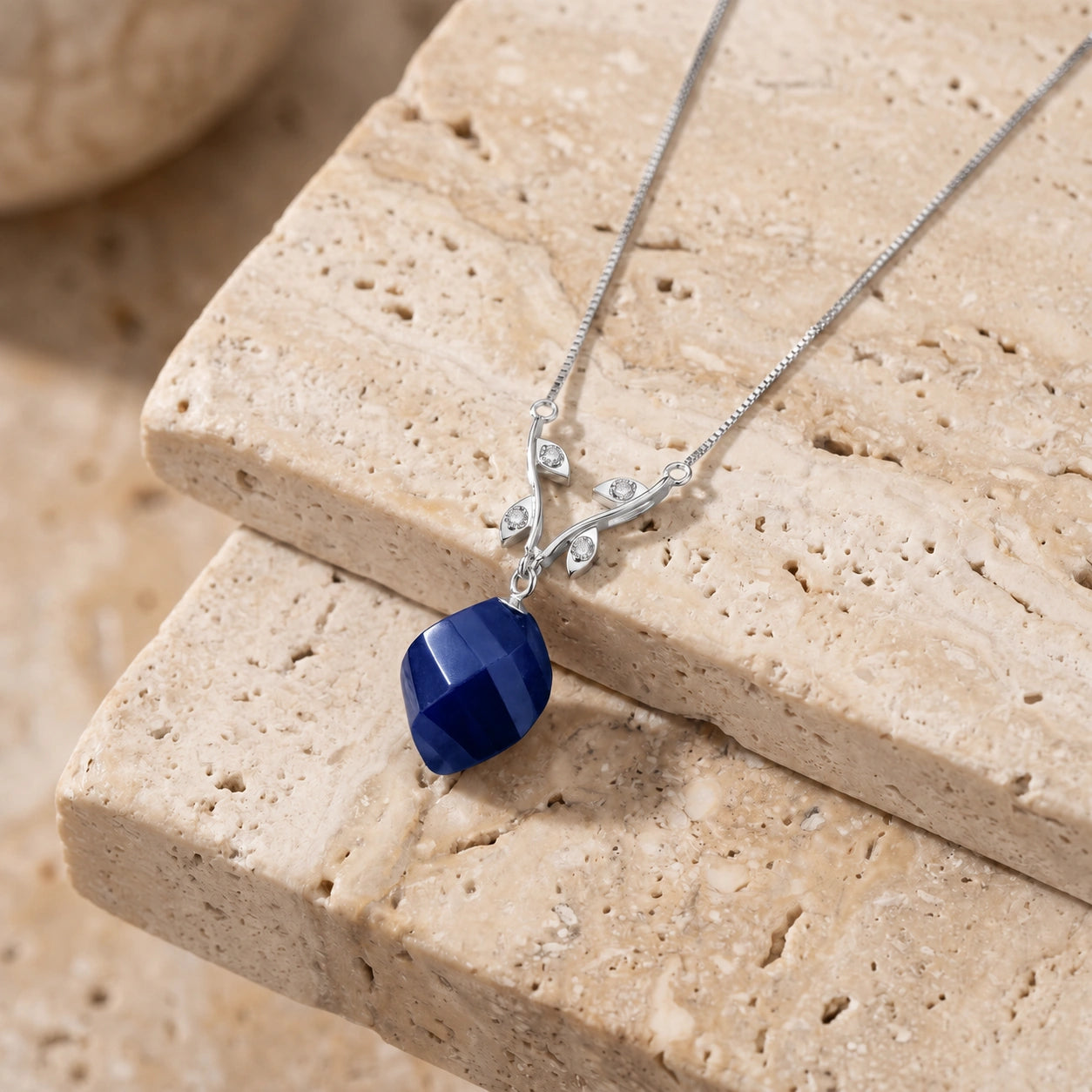 White Gold Diamond & Sapphire — Alcina