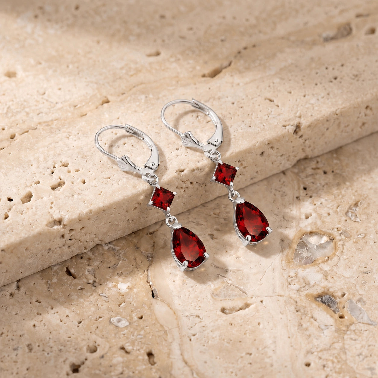 White Gold Garnet — Evangelista