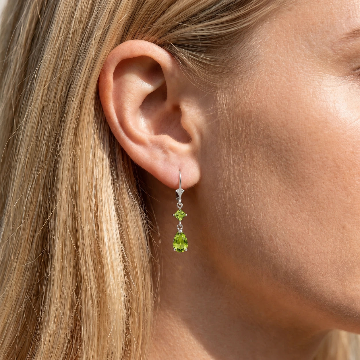 White Gold Peridot — Evangelista