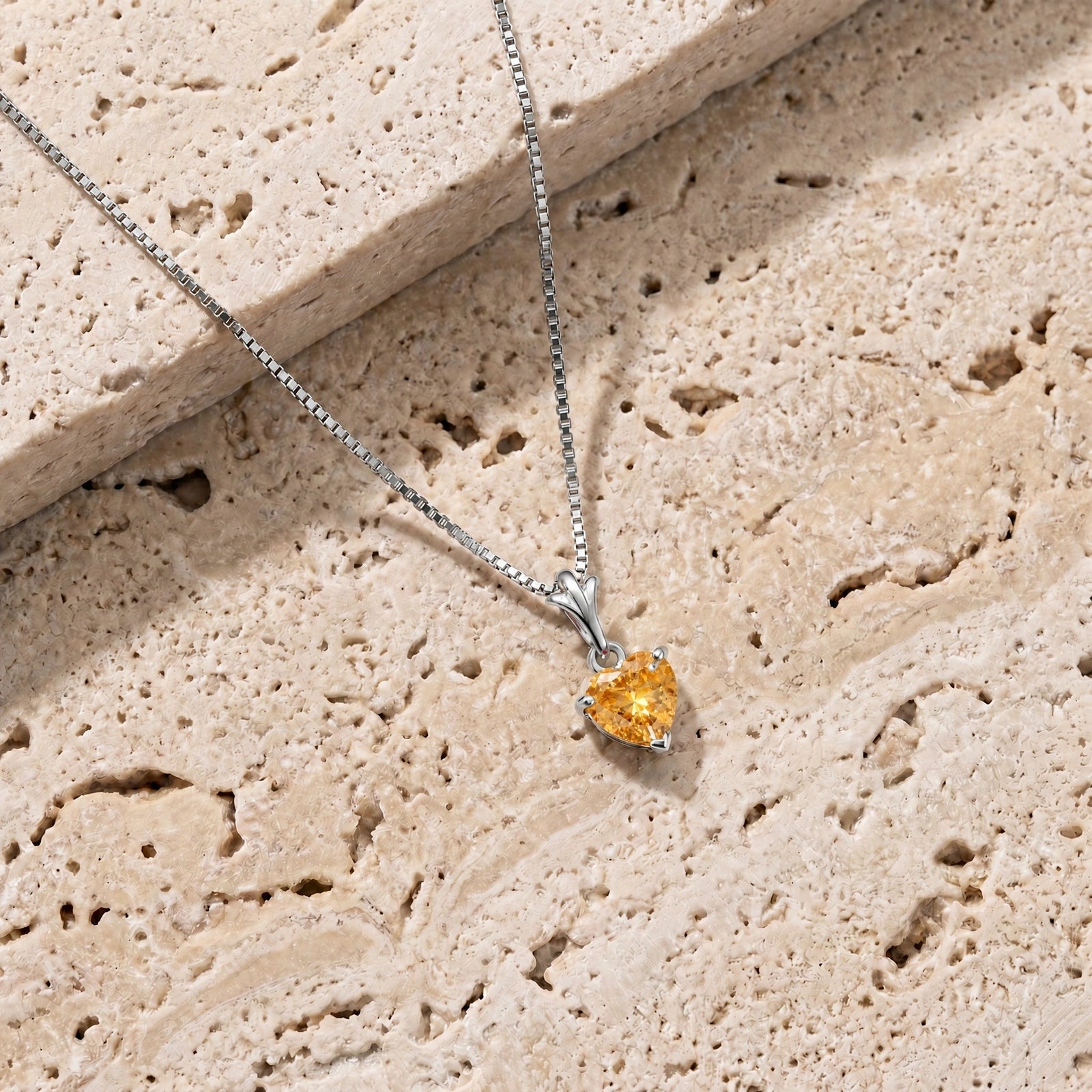 White Gold Classic Necklace Citrine 10K — Alida