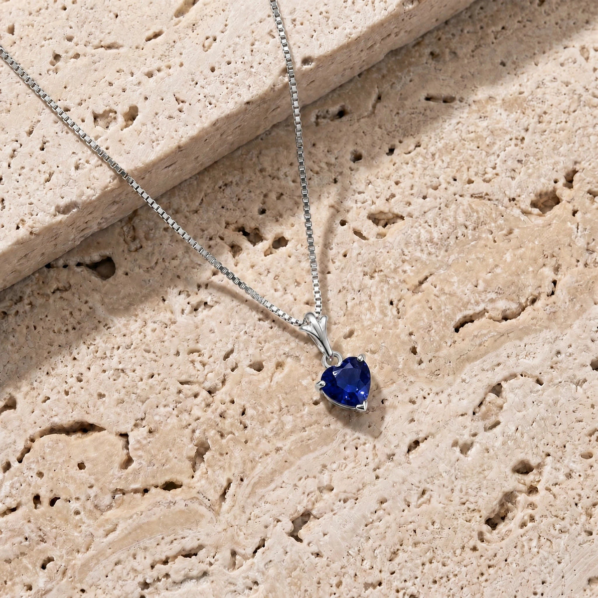 White Gold Alida Classic Necklace Sapphire — travertine lifestyle