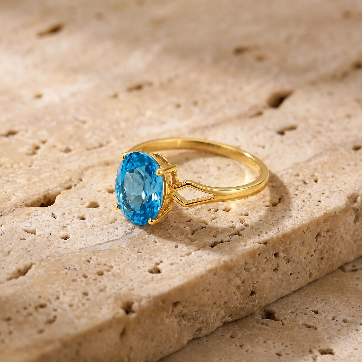 Yellow Gold Blue Topaz — Vanda
