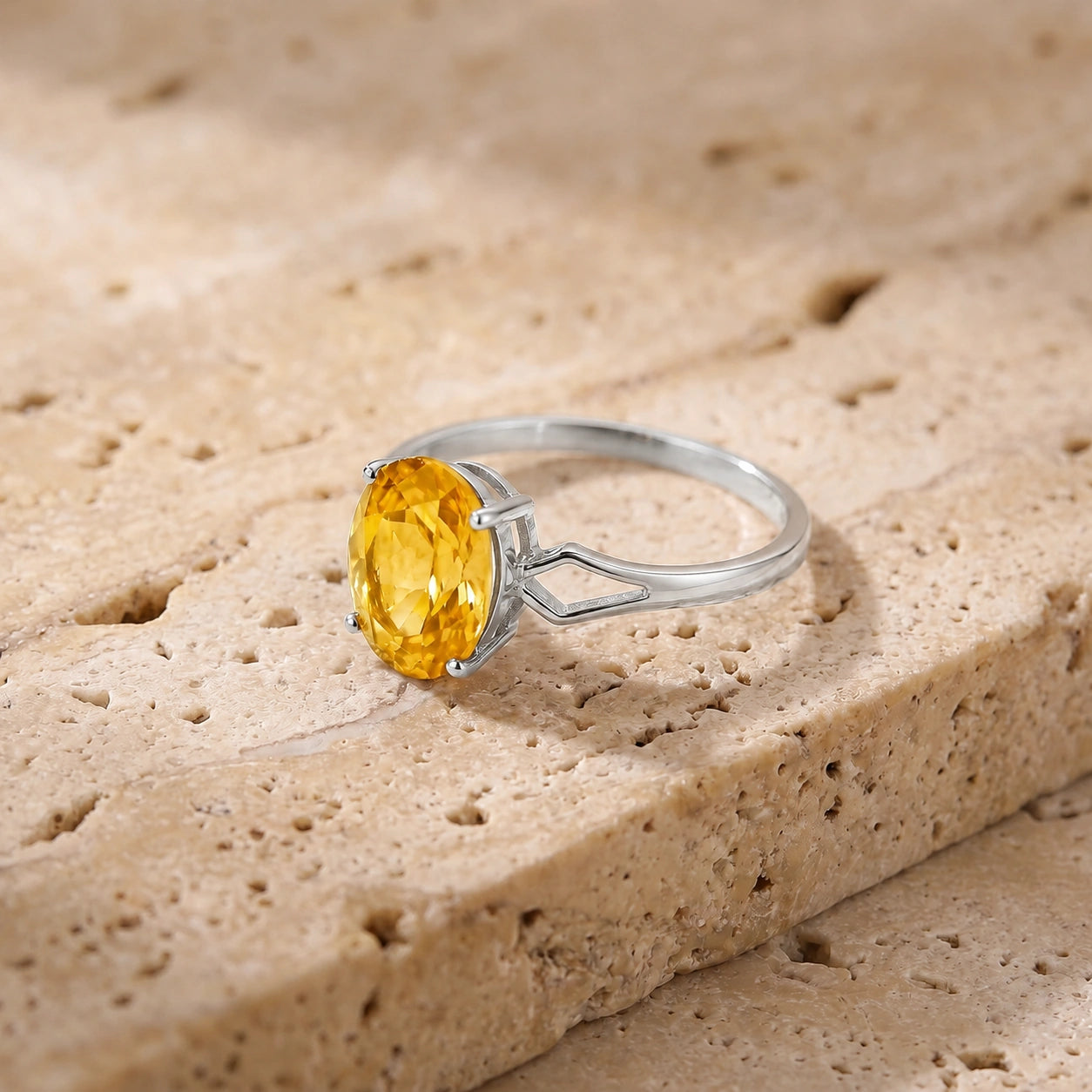White Gold Citrine — Vanda
