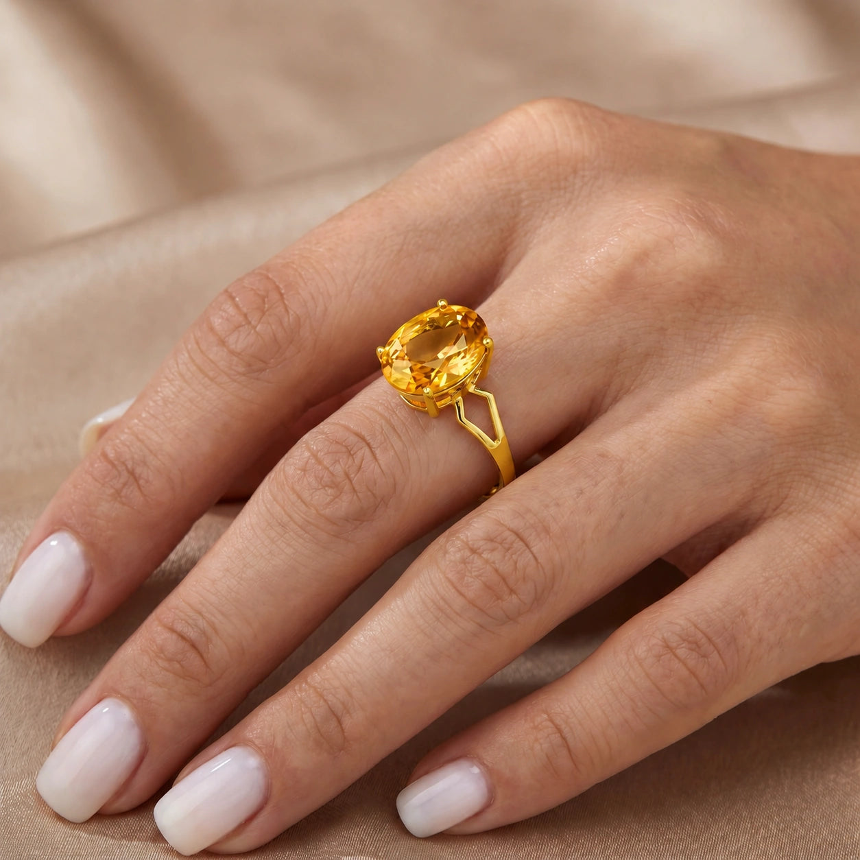 Yellow Gold Citrine — Vanda
