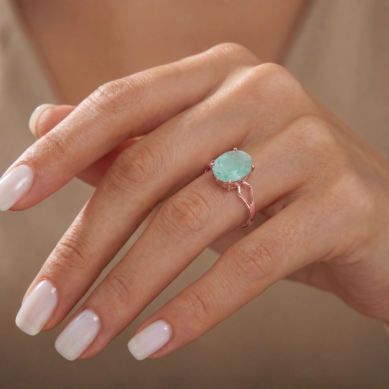 Rose Gold Emerald — Vanda
