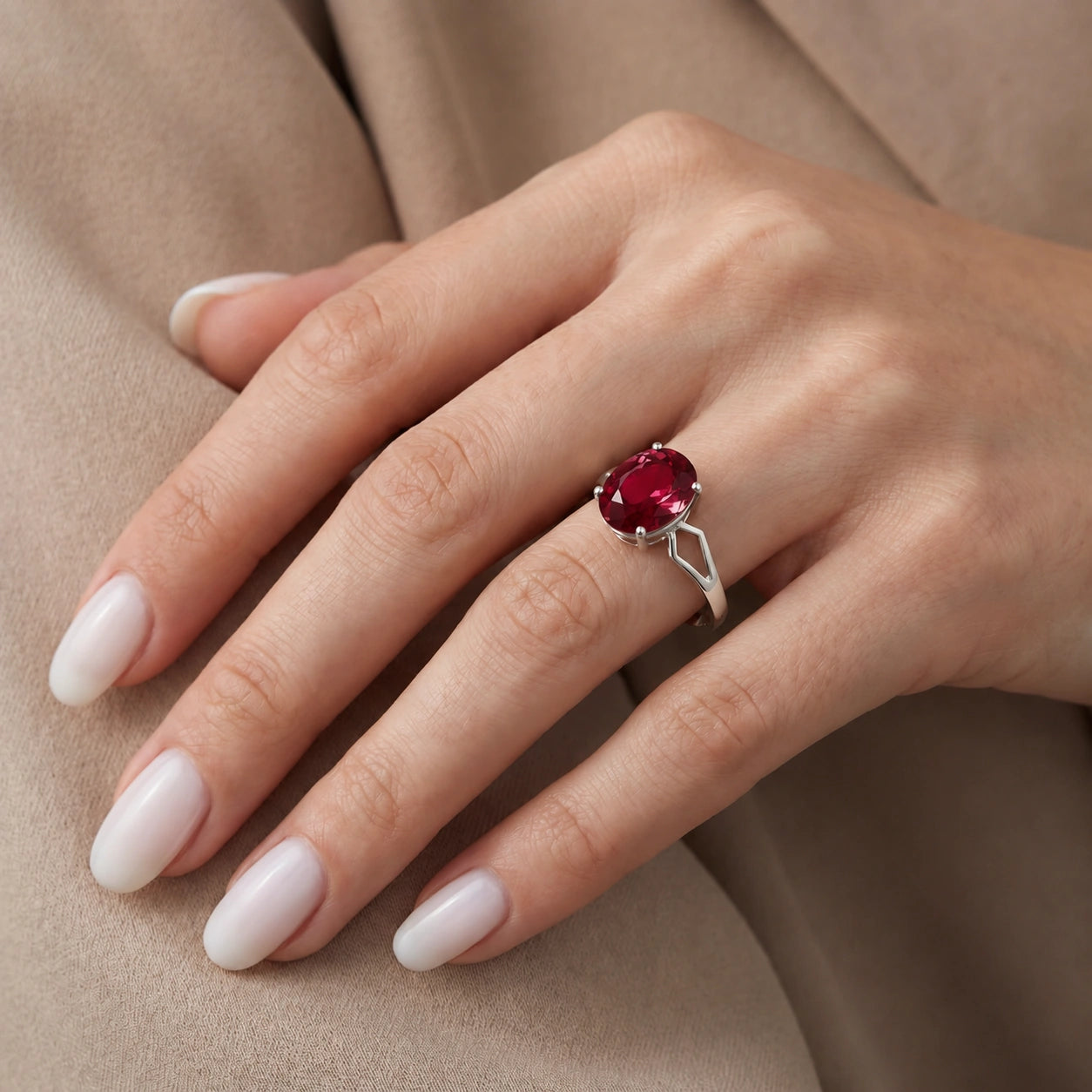 White Gold Ruby — Vanda