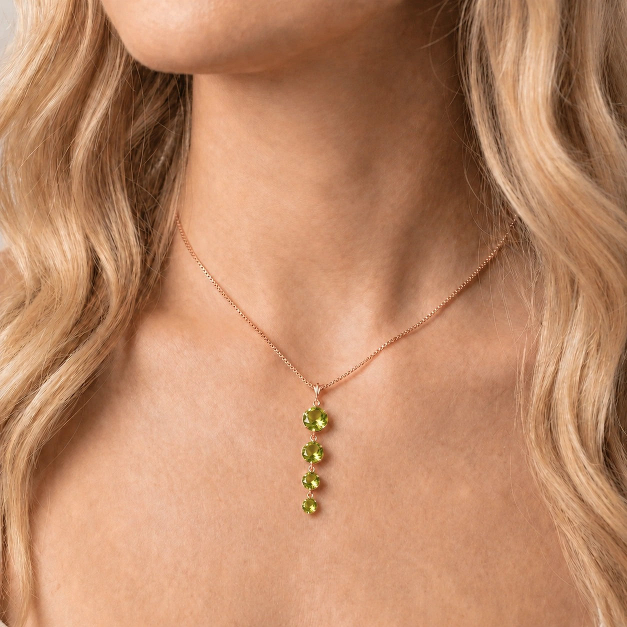 Rose Gold Classic Necklace Peridot 10K — Clementina