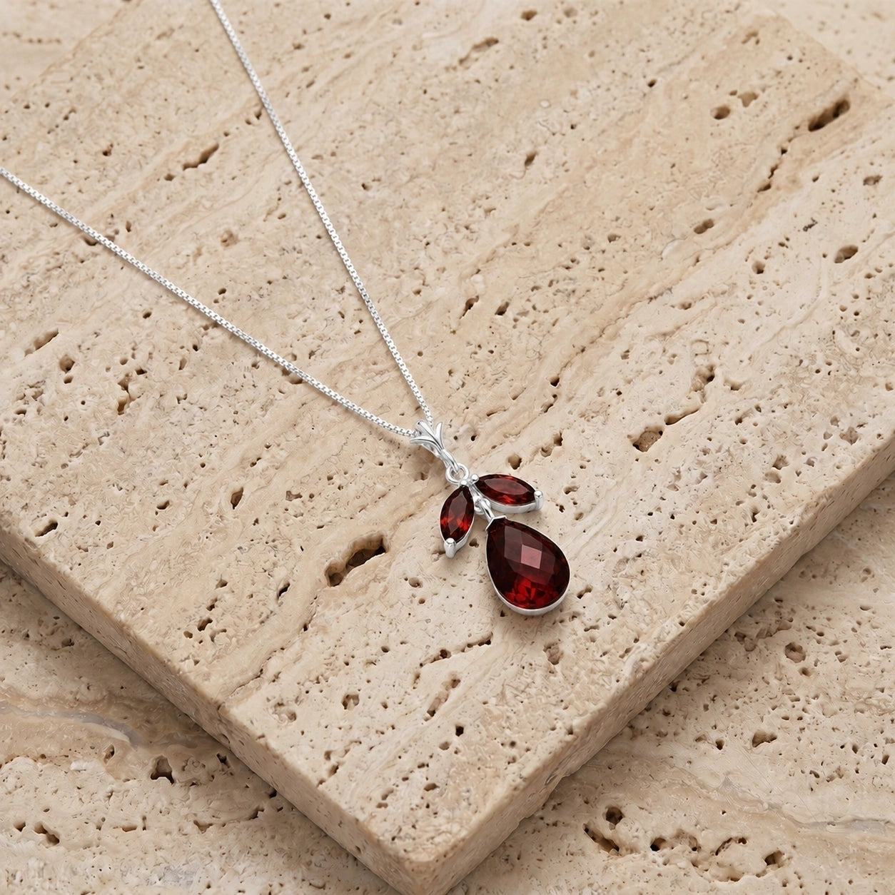 White Gold Atelier Necklace Pink Topaz 10K — Marilena