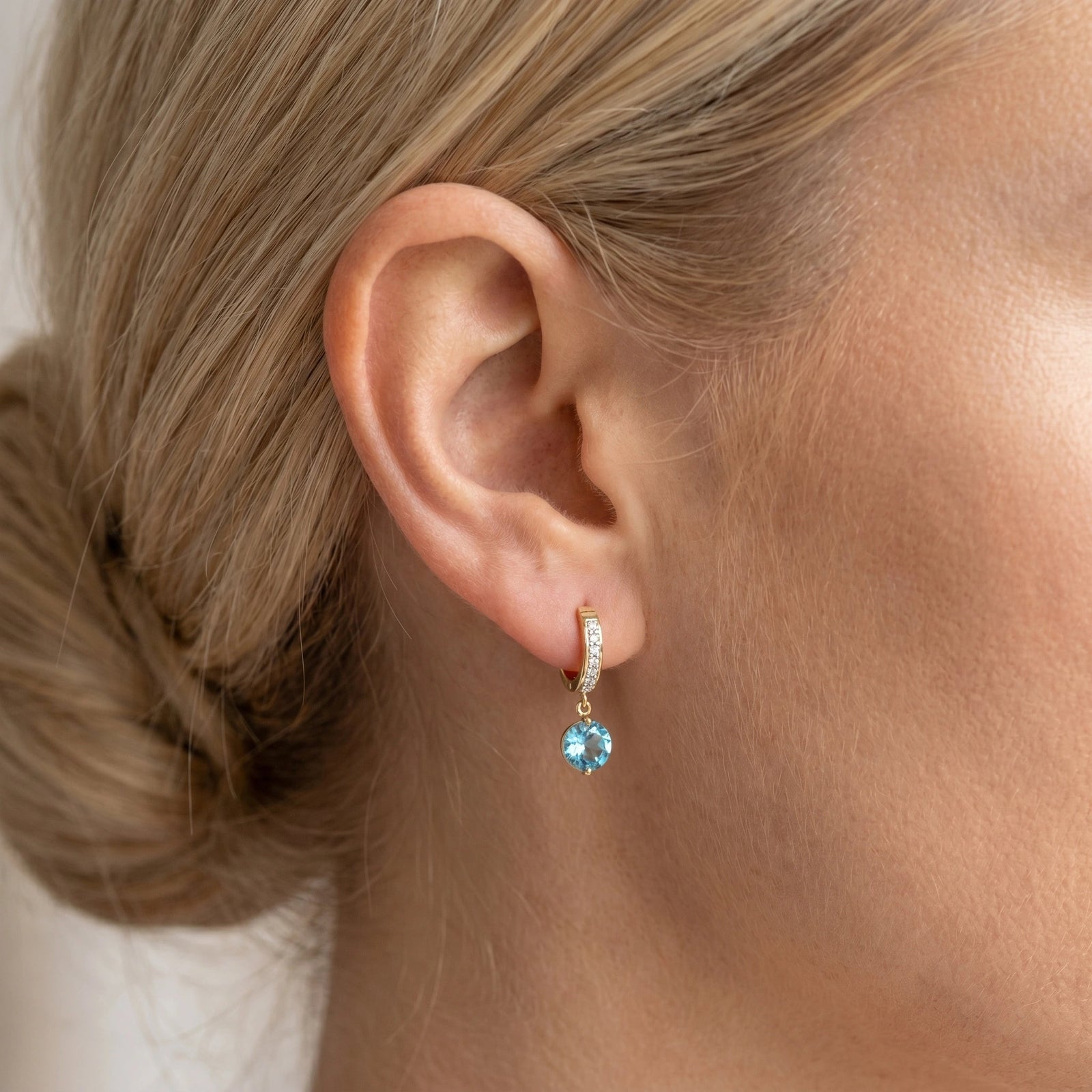 Yellow Gold Diamond & Blue Topaz — Mariacherubina