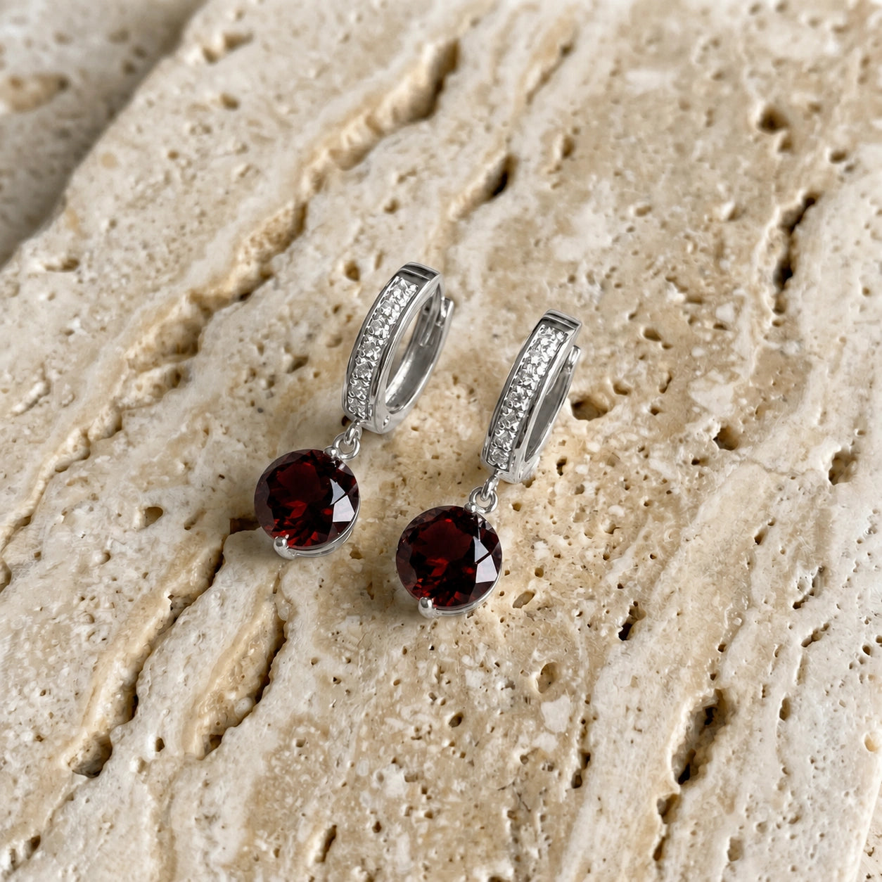 White Gold Garnet & Diamond — Mariacherubina