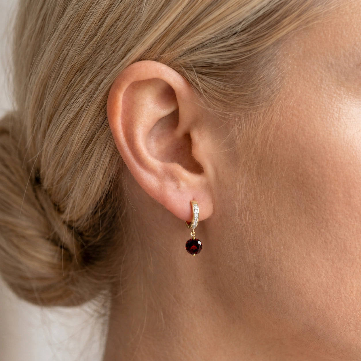 Yellow Gold Garnet & Diamond — Mariacherubina
