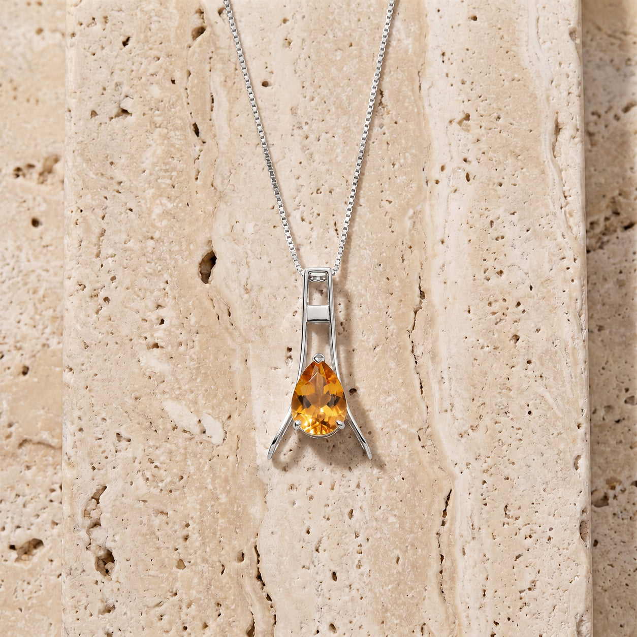 White Gold Necklace Aquamarine 10K — Evangelina