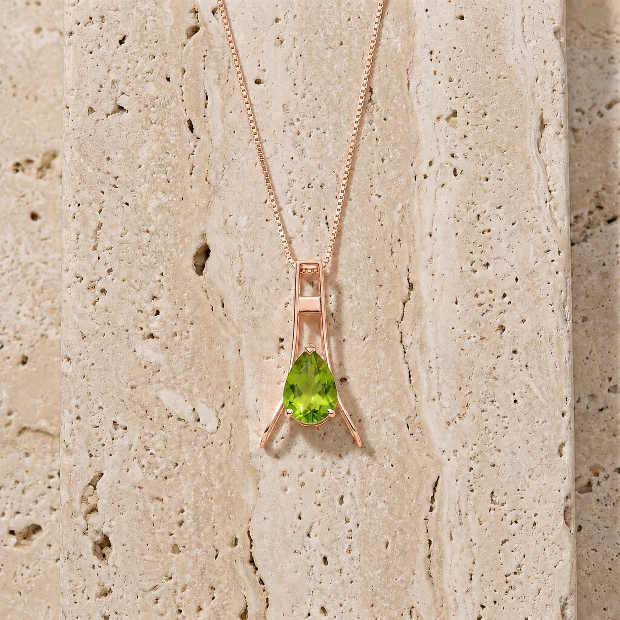 Rose Gold Necklace Peridot 10K — Evangelina