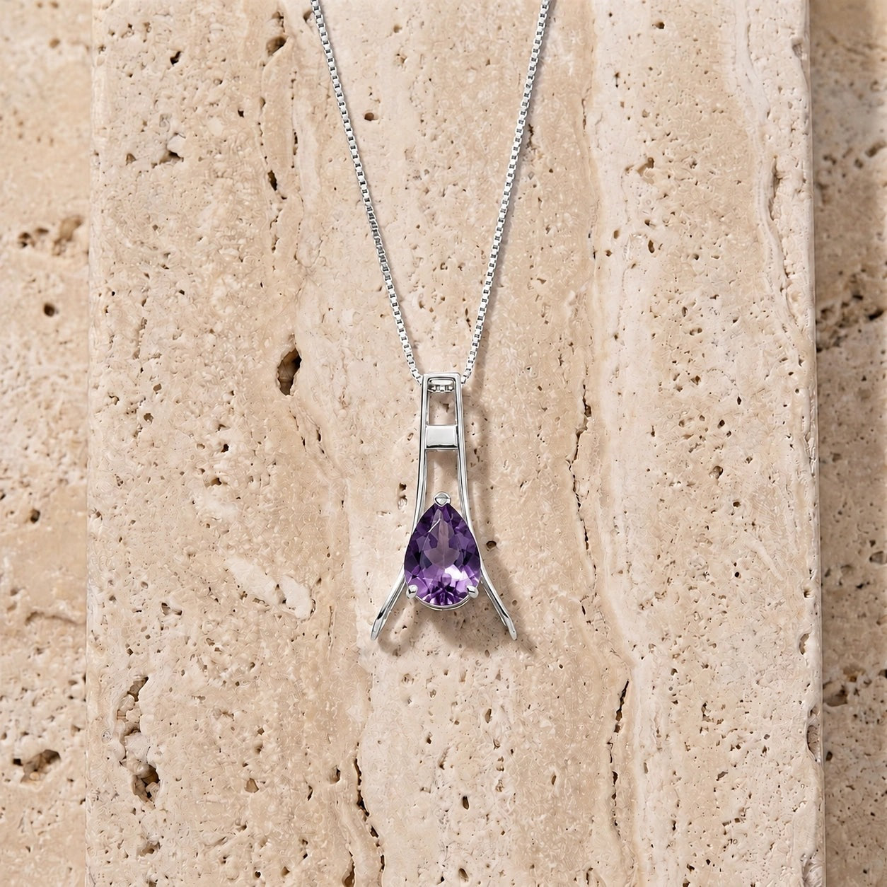 White Gold Necklace Amethyst 10K — Evangelina