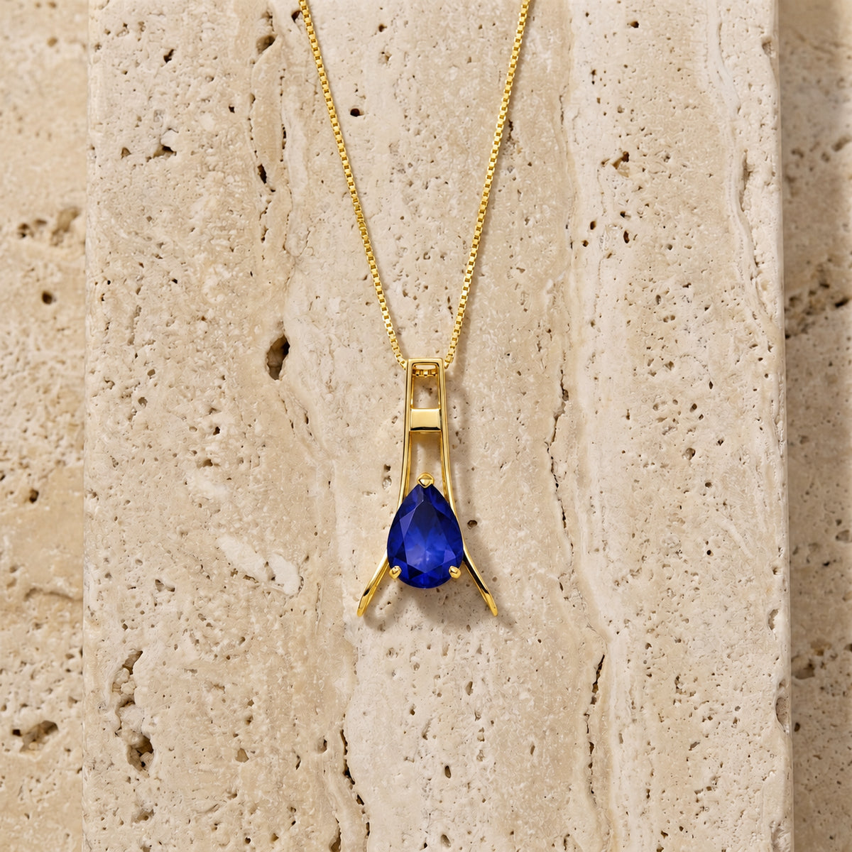 Yellow Gold Necklace Sapphire 10K — Evangelina