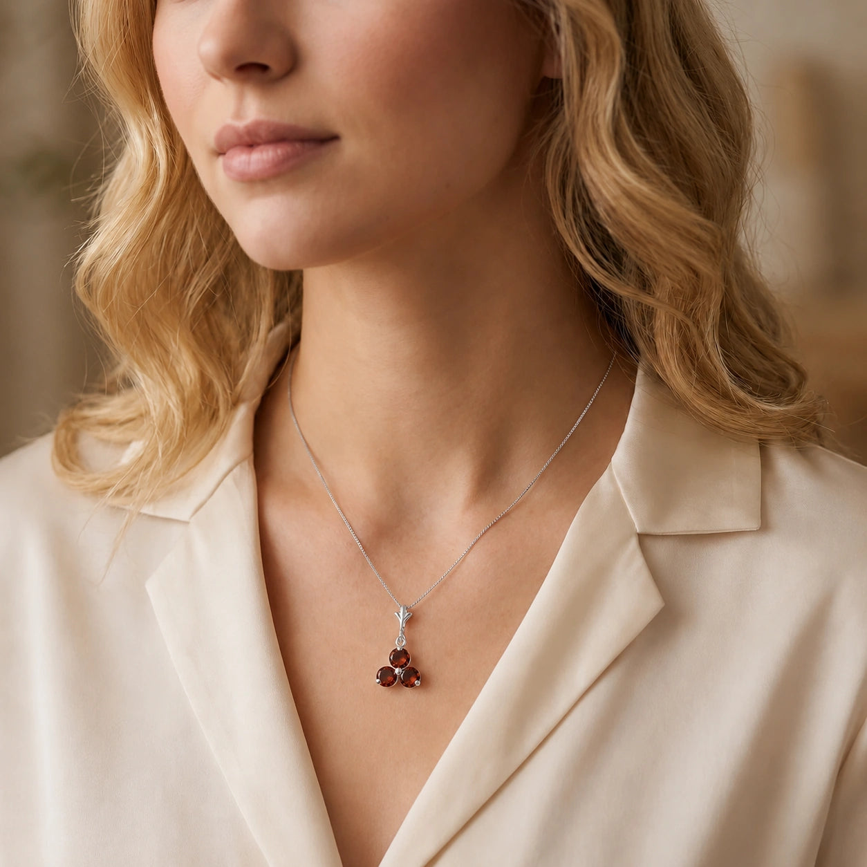 White Gold Belle Necklace Garnet 10K — Amalia