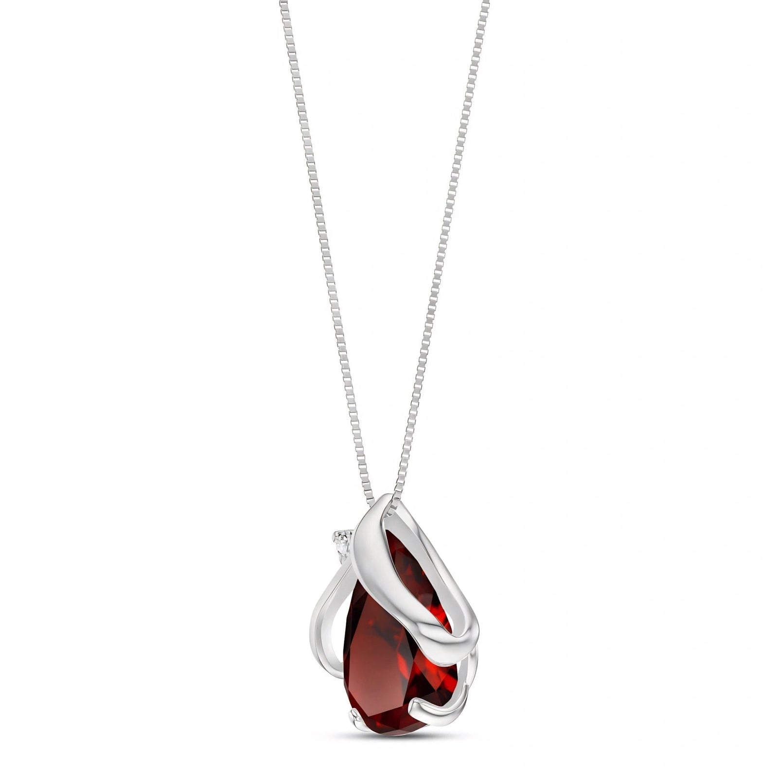White Gold Garnet & Diamond — Ambrogina