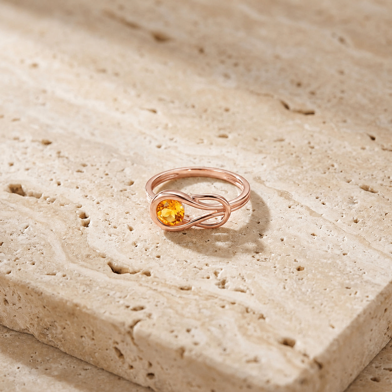 Rose Gold Ring Garnet 10K — Aurelia