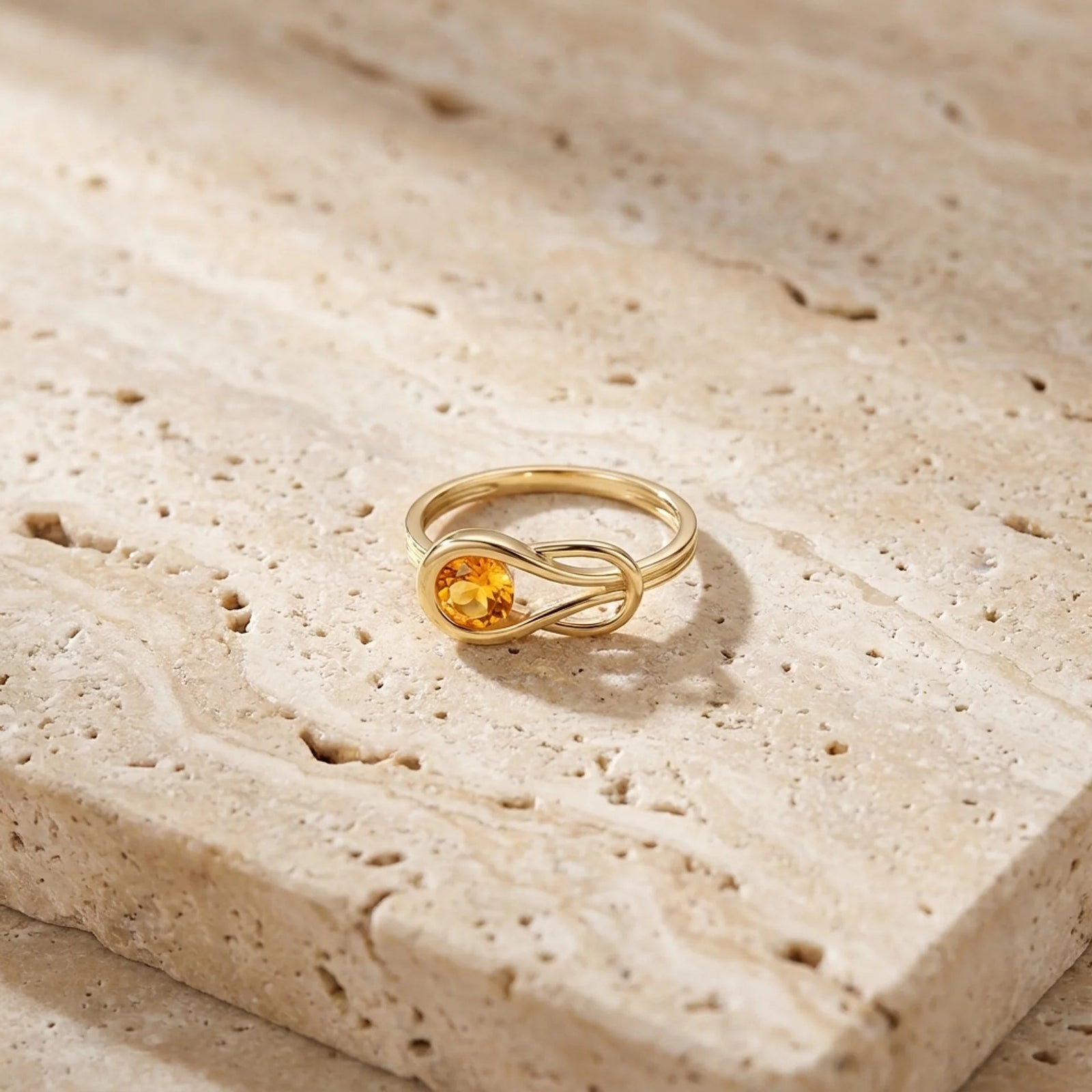 Yellow Gold Ring Citrine 10K — Aurelia