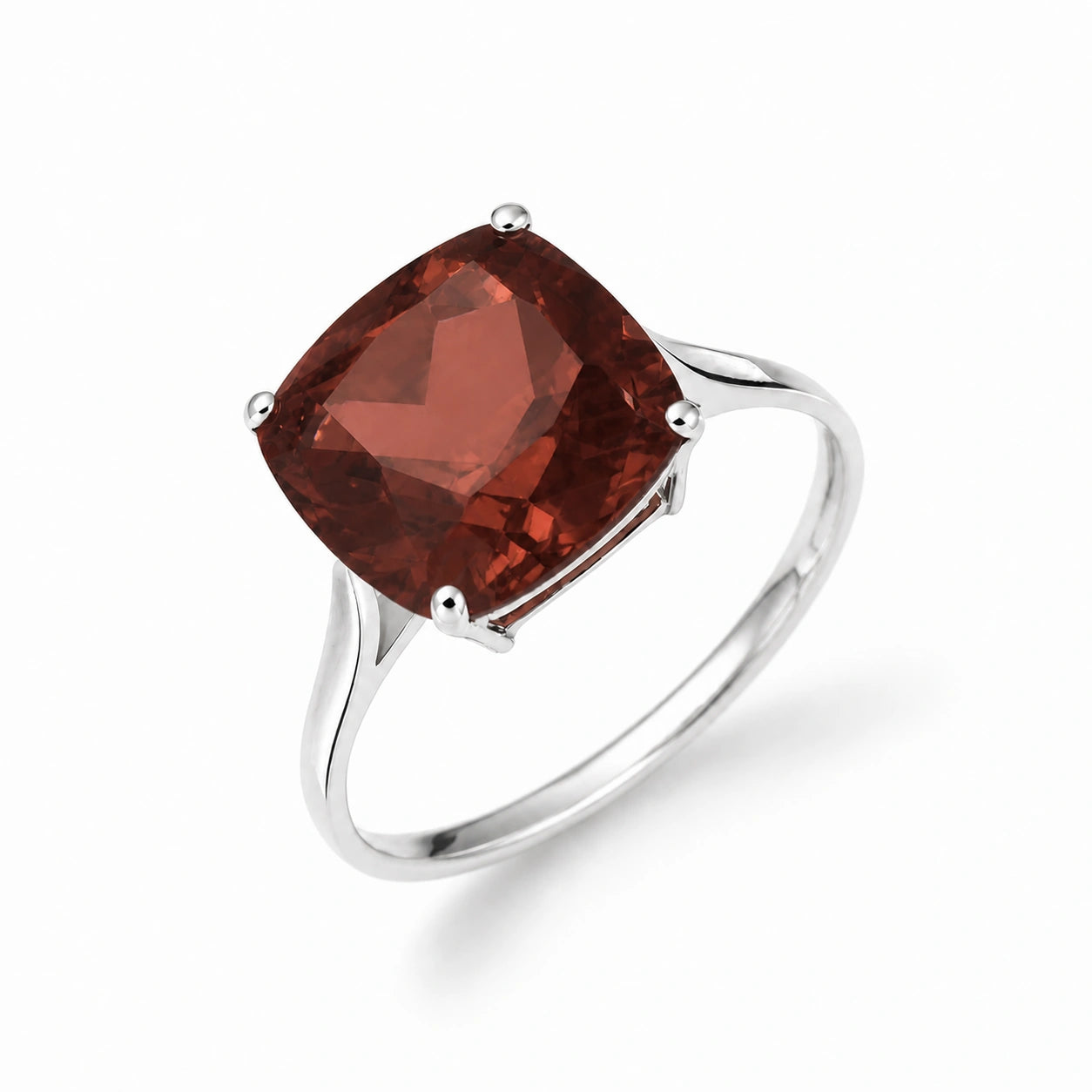 White Gold Grace Ring Garnet 10K — Delfina