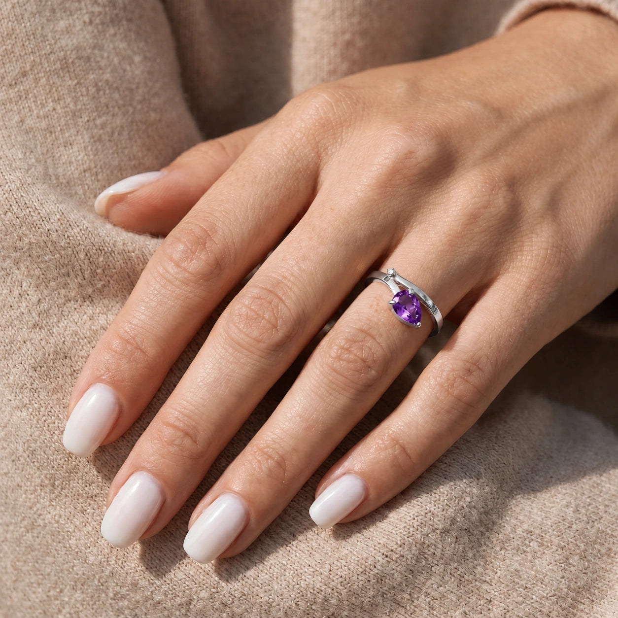 White Gold Diamond & Amethyst — Verdiana