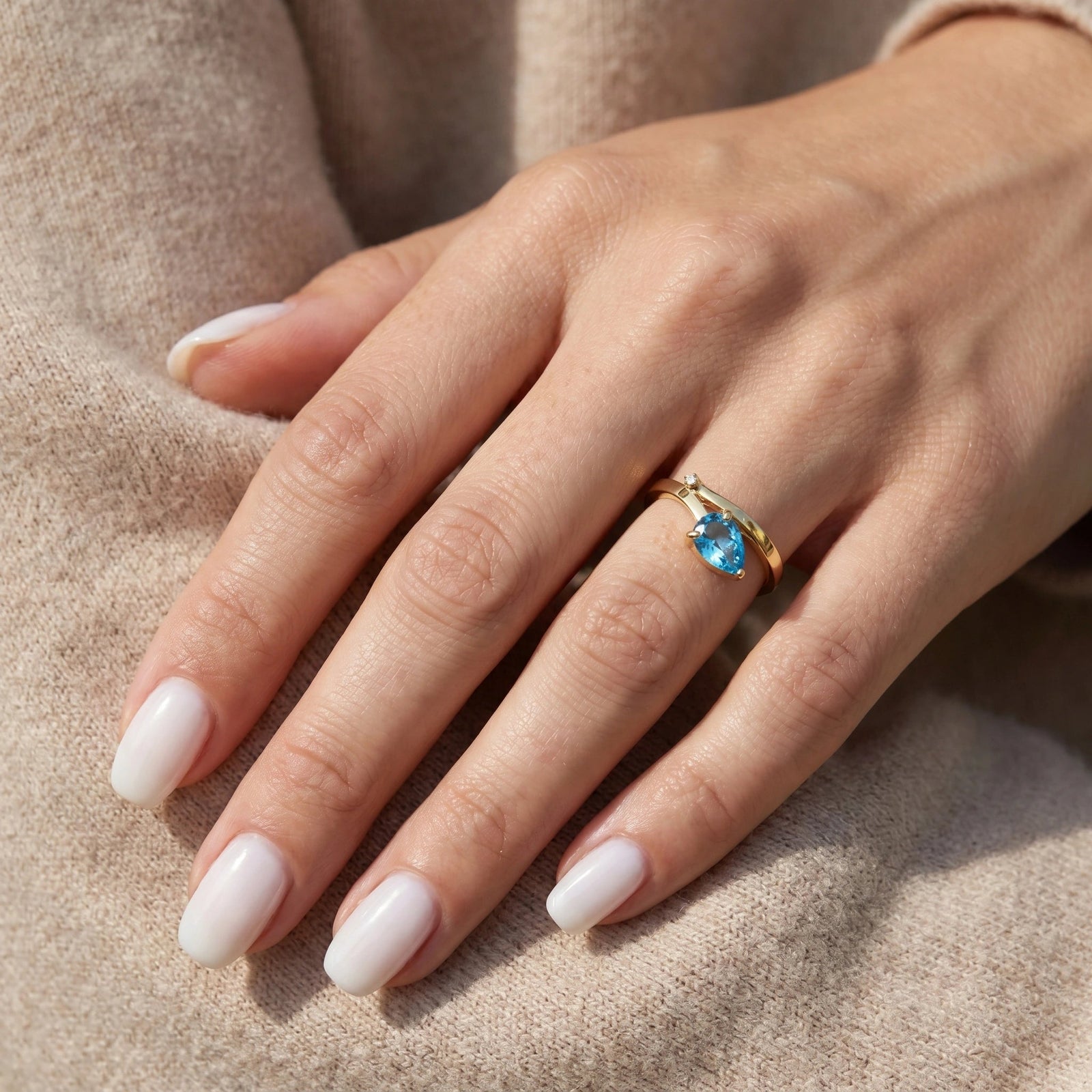 Yellow Gold Diamond & Blue Topaz — Verdiana