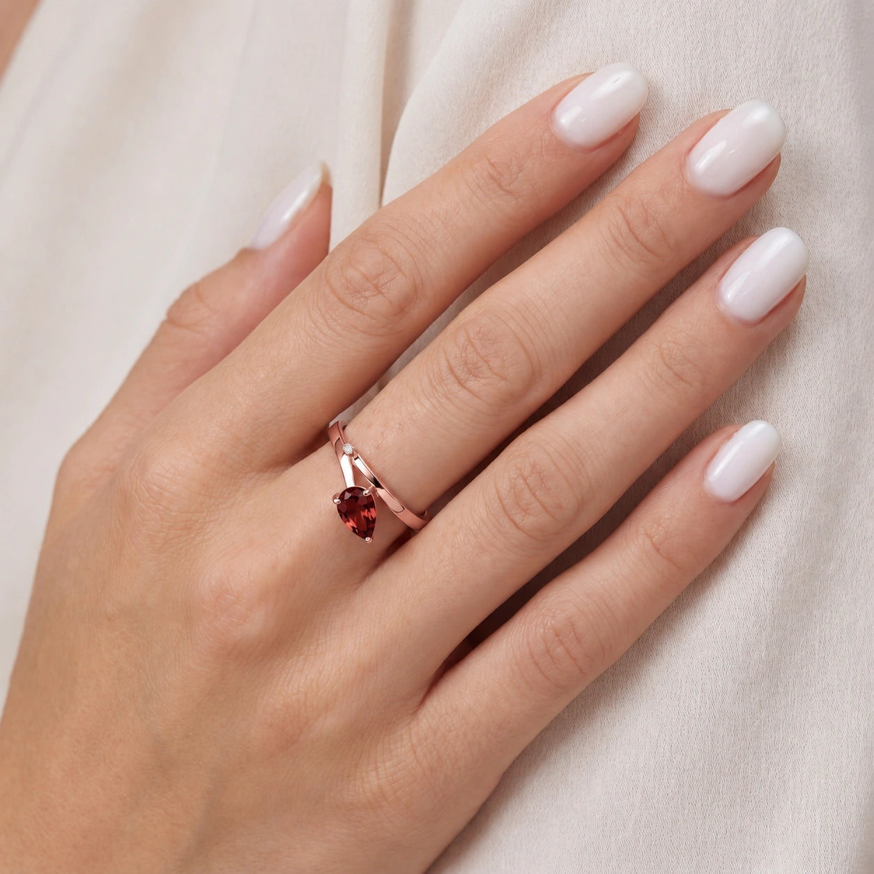 Rose Gold Diamond & Garnet — Verdiana