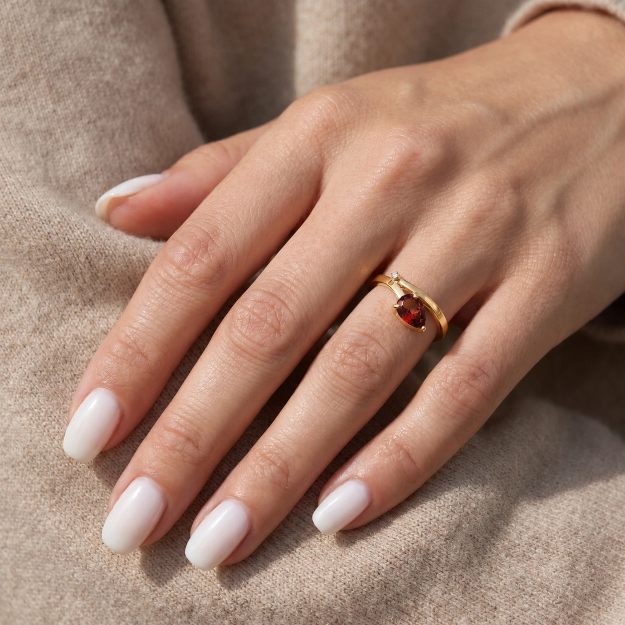 Yellow Gold Diamond & Garnet — Verdiana