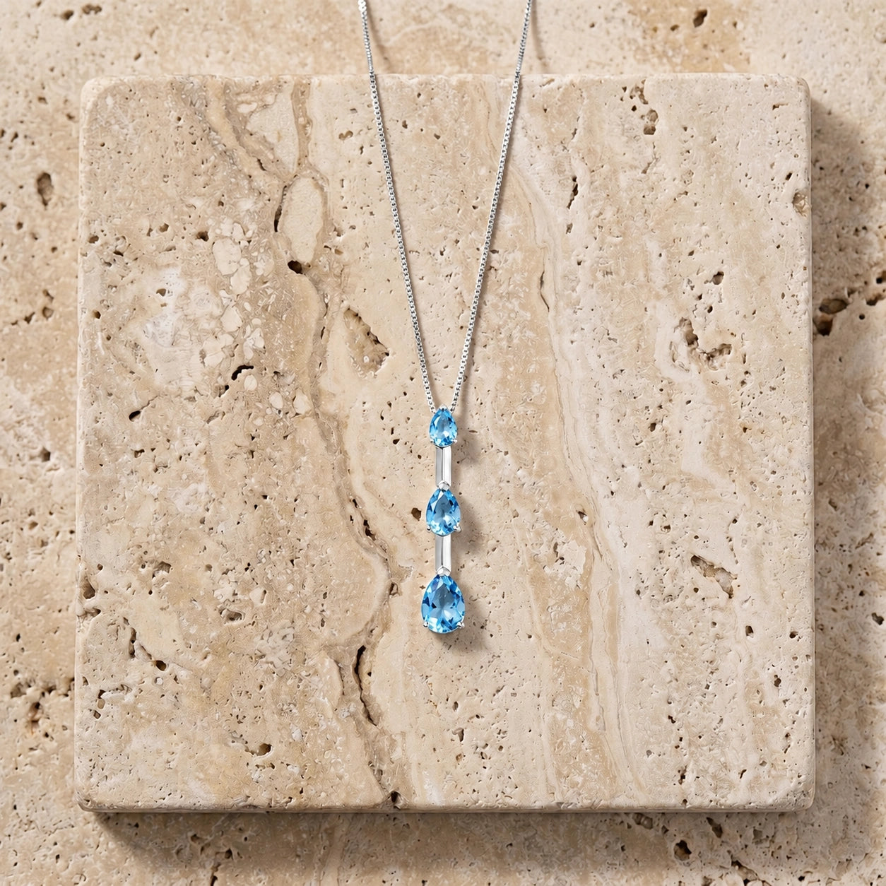 White Gold Blue Topaz — Ylenia