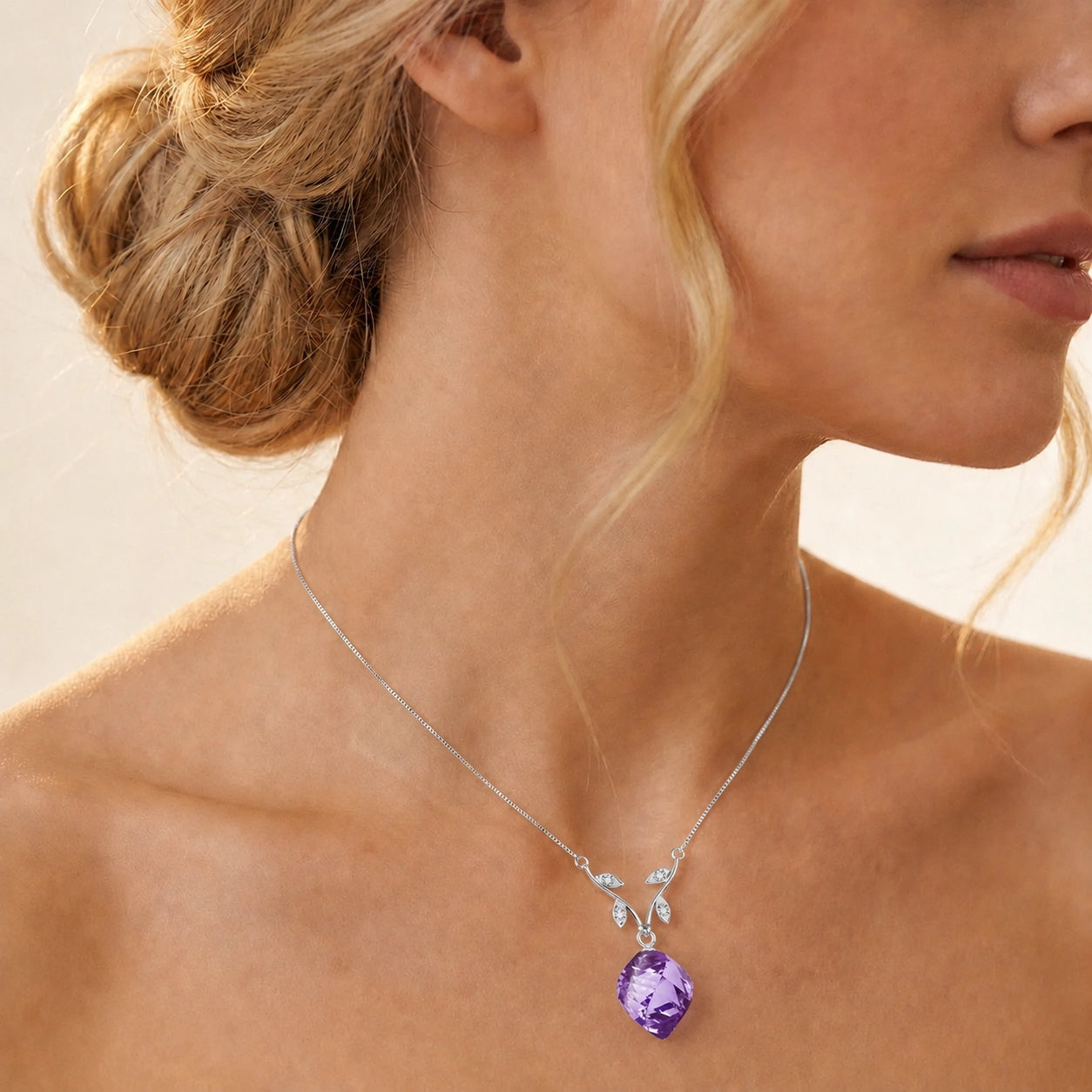 White Gold Amethyst & Diamond — Anselma