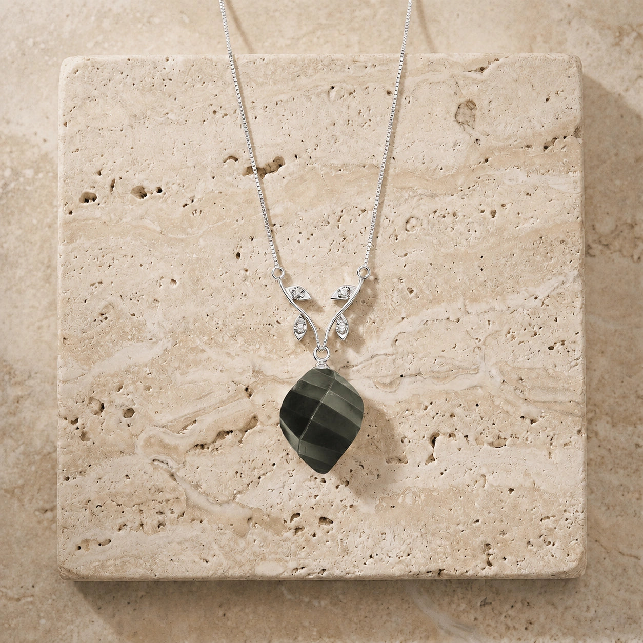 White Gold Spinel & Diamond — Anselma