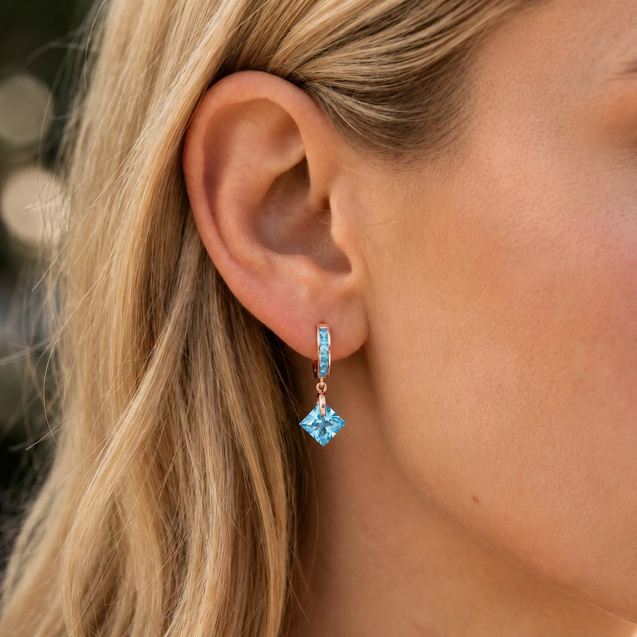 Rose Gold Blue Topaz — Mariaanita