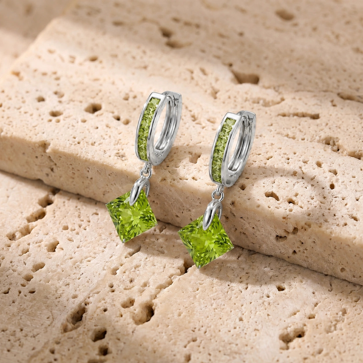 White Gold Peridot — Mariaanita