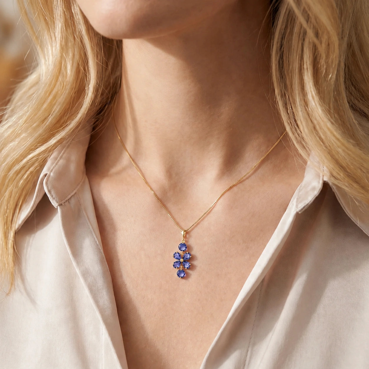 Yellow Gold Classic Necklace Tanzanite 10K — Arianna