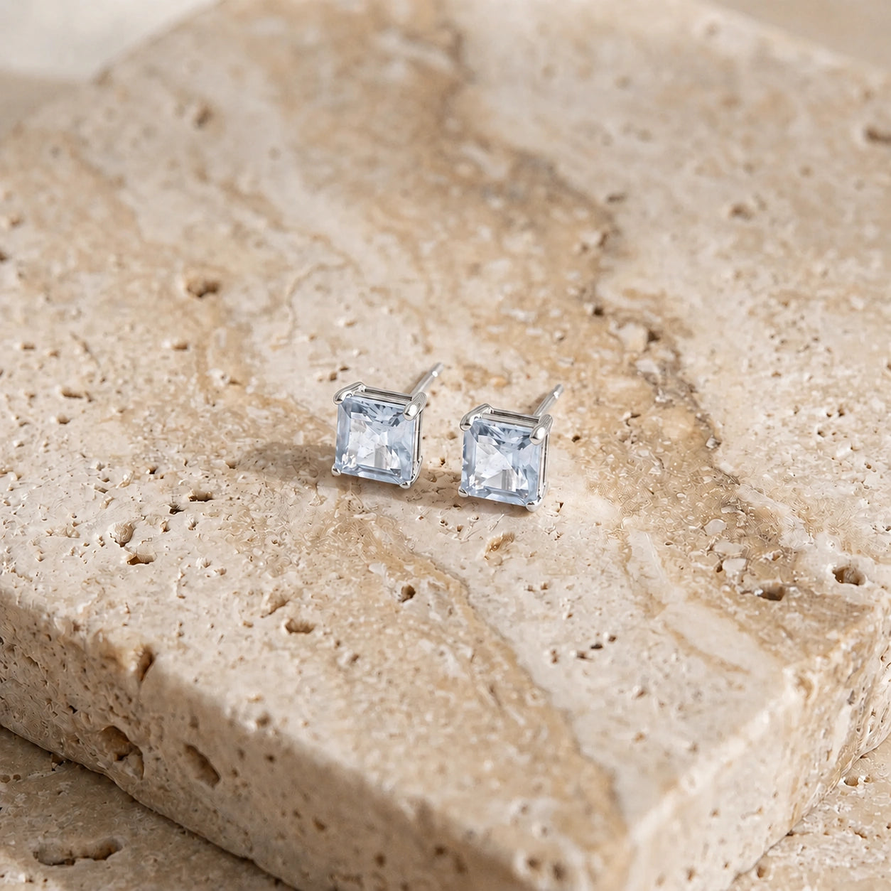 White Gold Earrings Aquamarine 10K — Artemisia