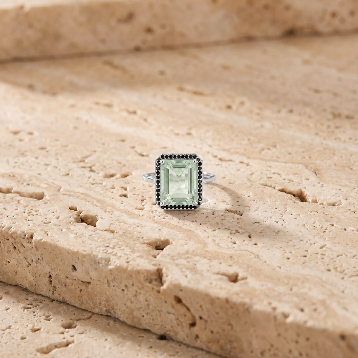 White Gold Ring Green Amethyst 10K — Nives