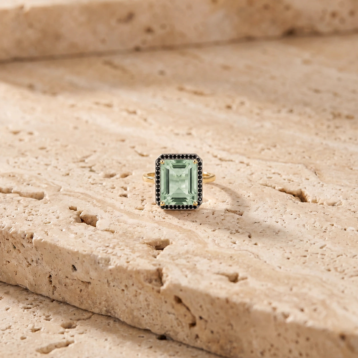 Yellow Gold Ring Green Amethyst 10K — Nives
