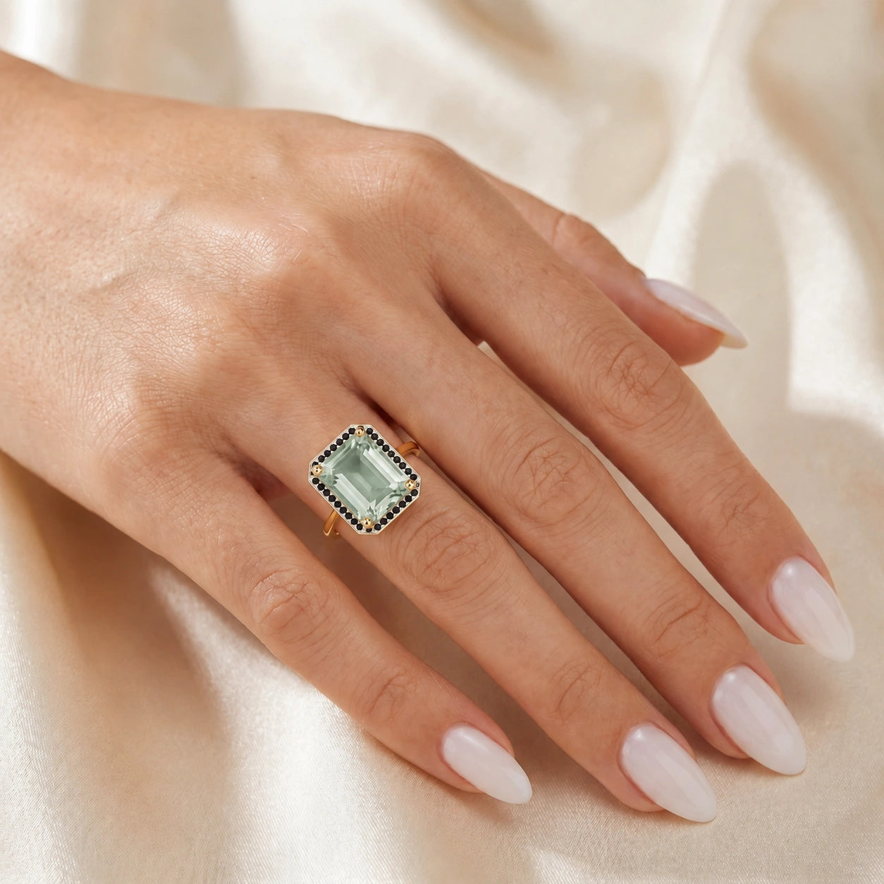 Yellow Gold Ring Green Amethyst 10K — Nives