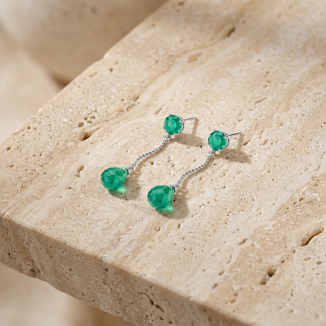 White Gold Emerald — Mariaanastasia