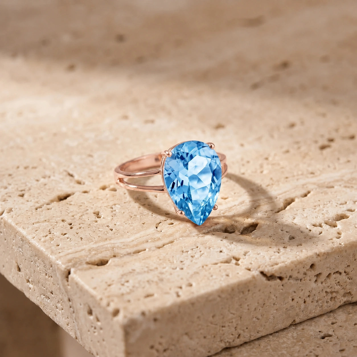 Rose Gold Heirloom Ring Blue Topaz 10K — Aurora