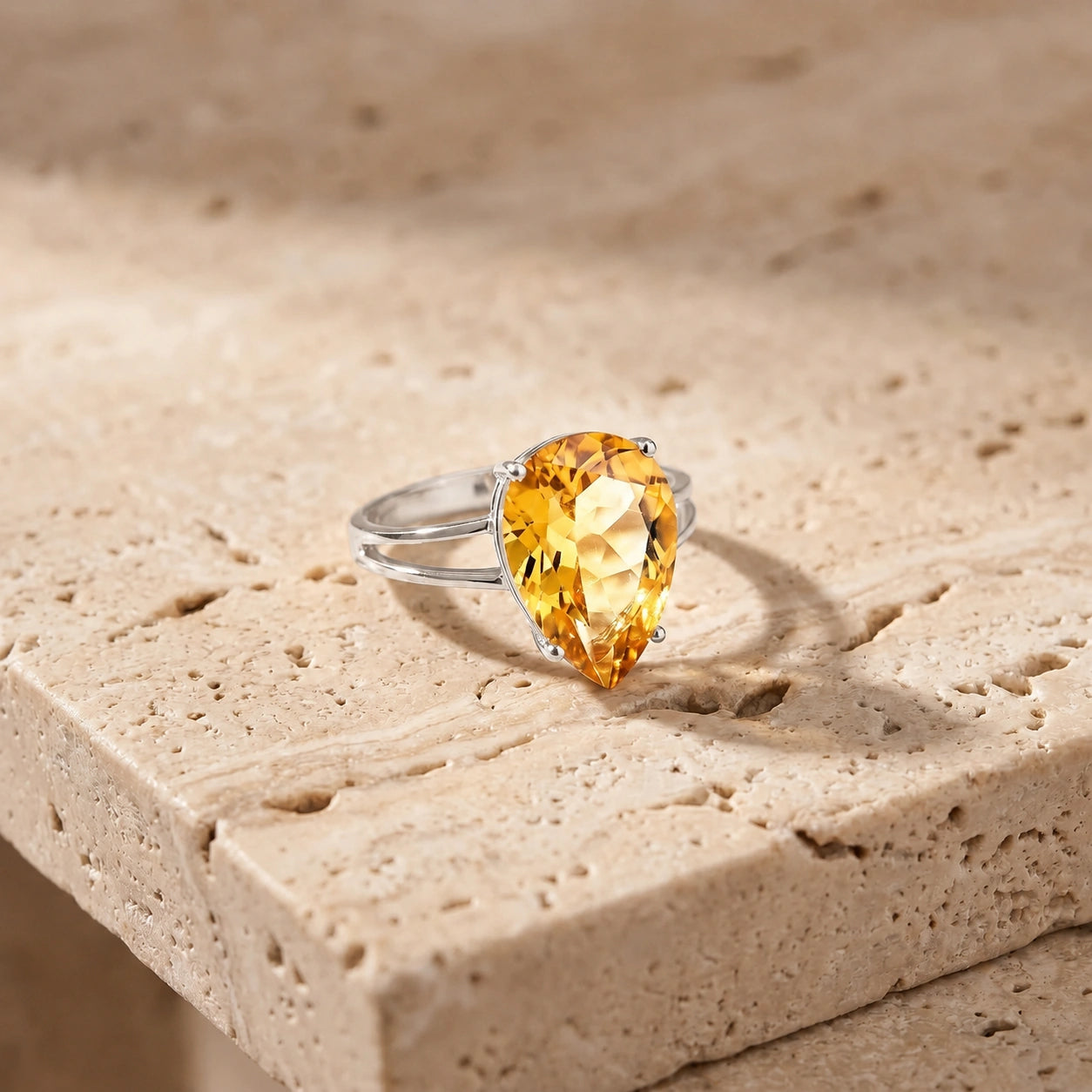 White Gold Citrine — Claudia