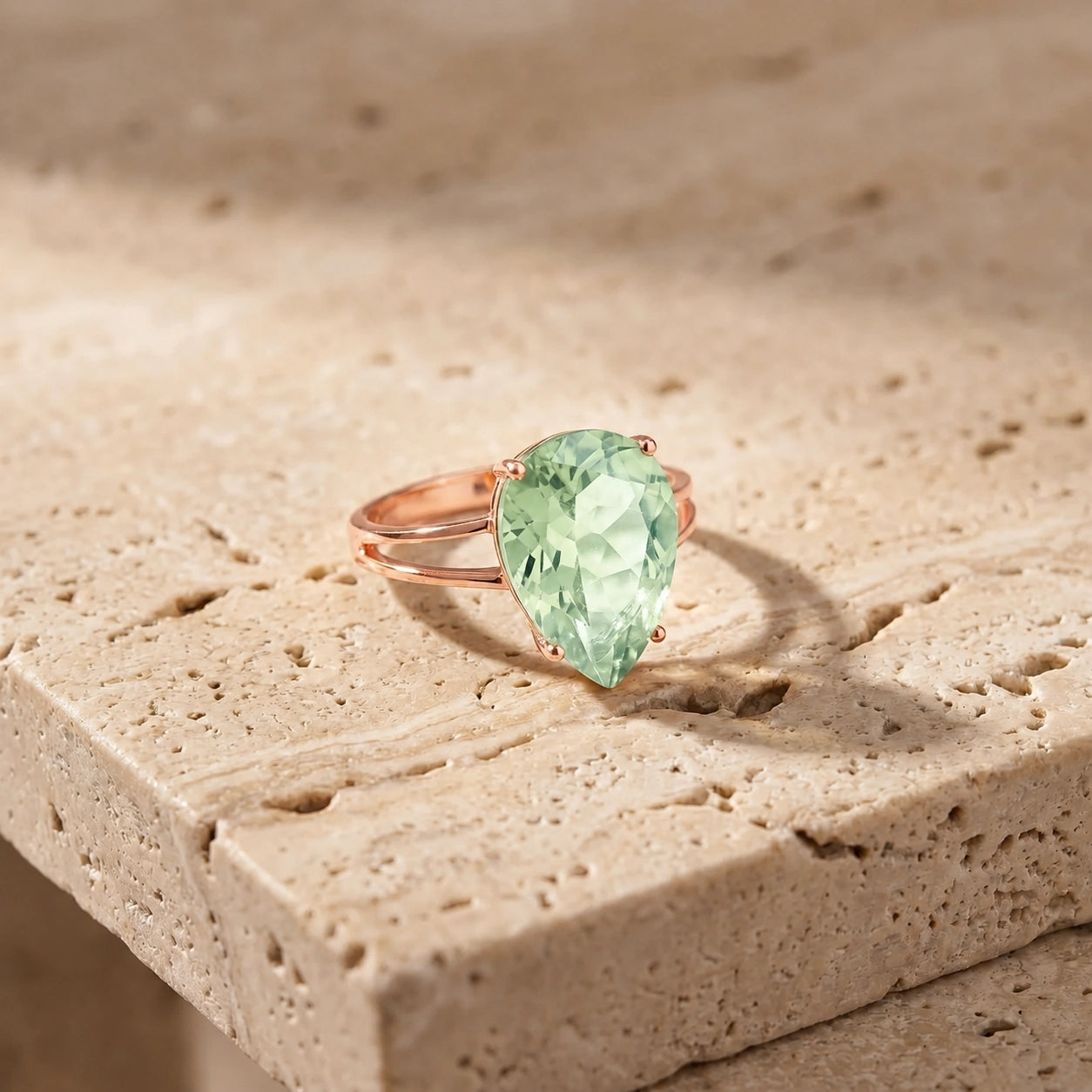 Rose Gold Heirloom Ring Green Amethyst 10K — Aurora